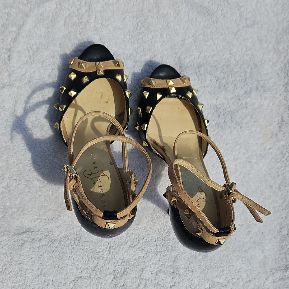 Ivanka Trump Black and Tan Sandals with Gold Accents
